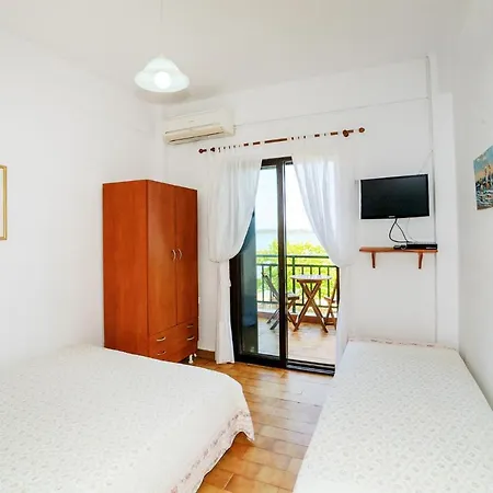 Emi House * Vourvourou