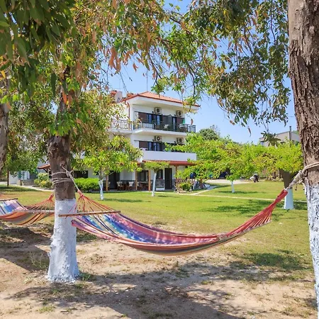 Emi House Lägenhetshotell