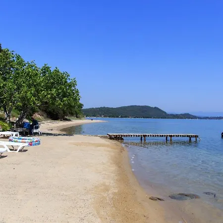 Emi House فوروفورو