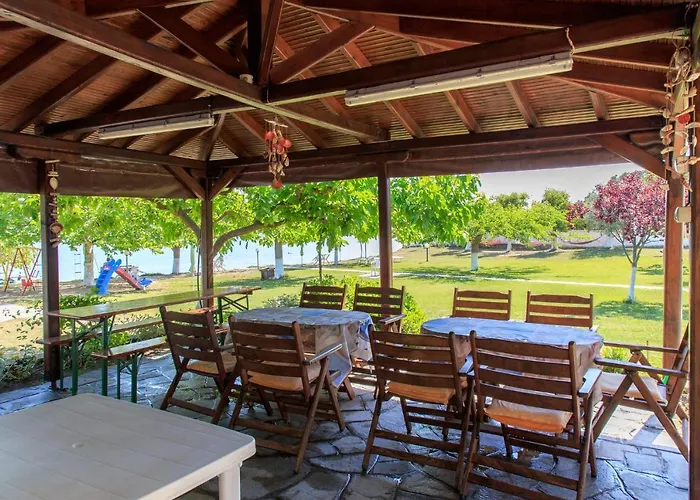 Hotel de apartamente Emi House