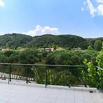 Emi House Aparthotel Vourvourou