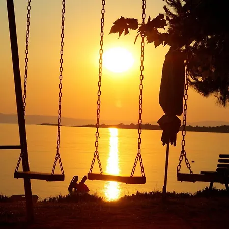 Emi House Apartmanhotel